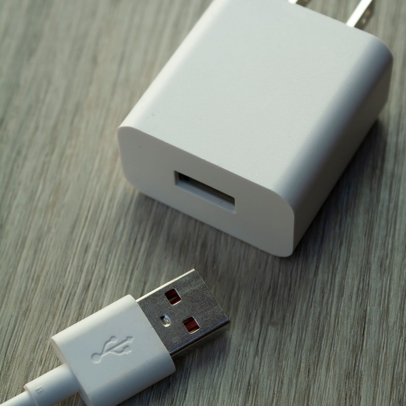 Umbra Nexode 65W GaN Charger